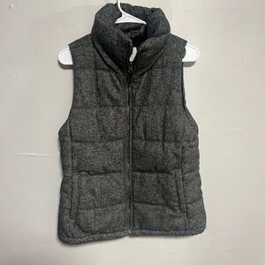 Old Navy Puffer Vest